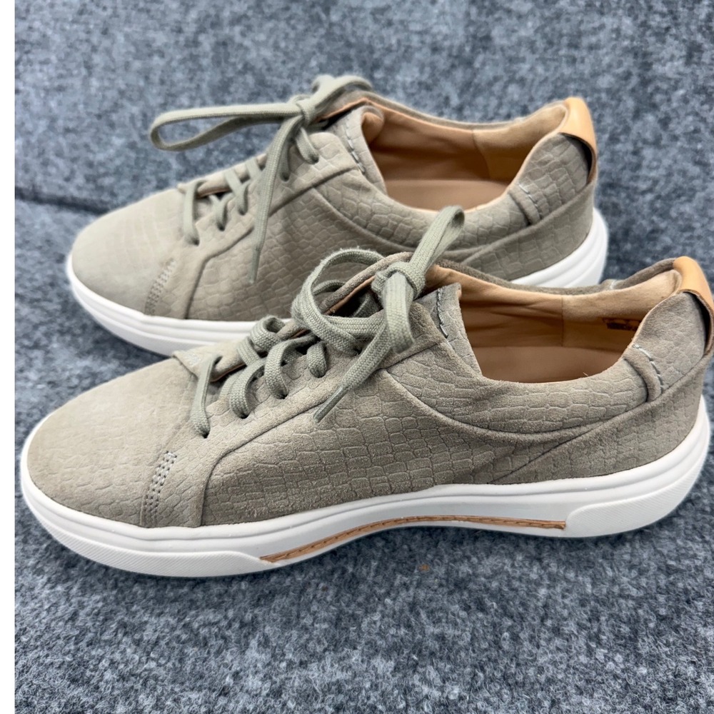 Clarks Artisan Un Rio Tie Sage Green Croc Embossed Leather Sneakers Womens 9